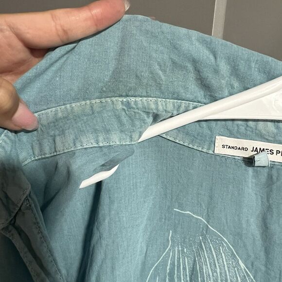 Standard James Perse Contrast Panel Rolled Sleeves V-Neck Button Shirt Blue 2 - Picture 3 of 9